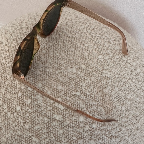 GUCCI FLORA Gold Mirrored Lens Sunglasses